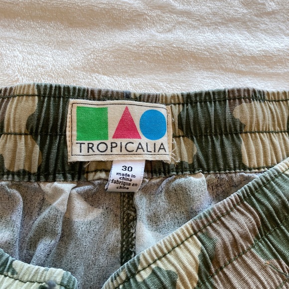 Mens Tropicalla Camouflage Shorts. Size 30. - Picture 2 of 3